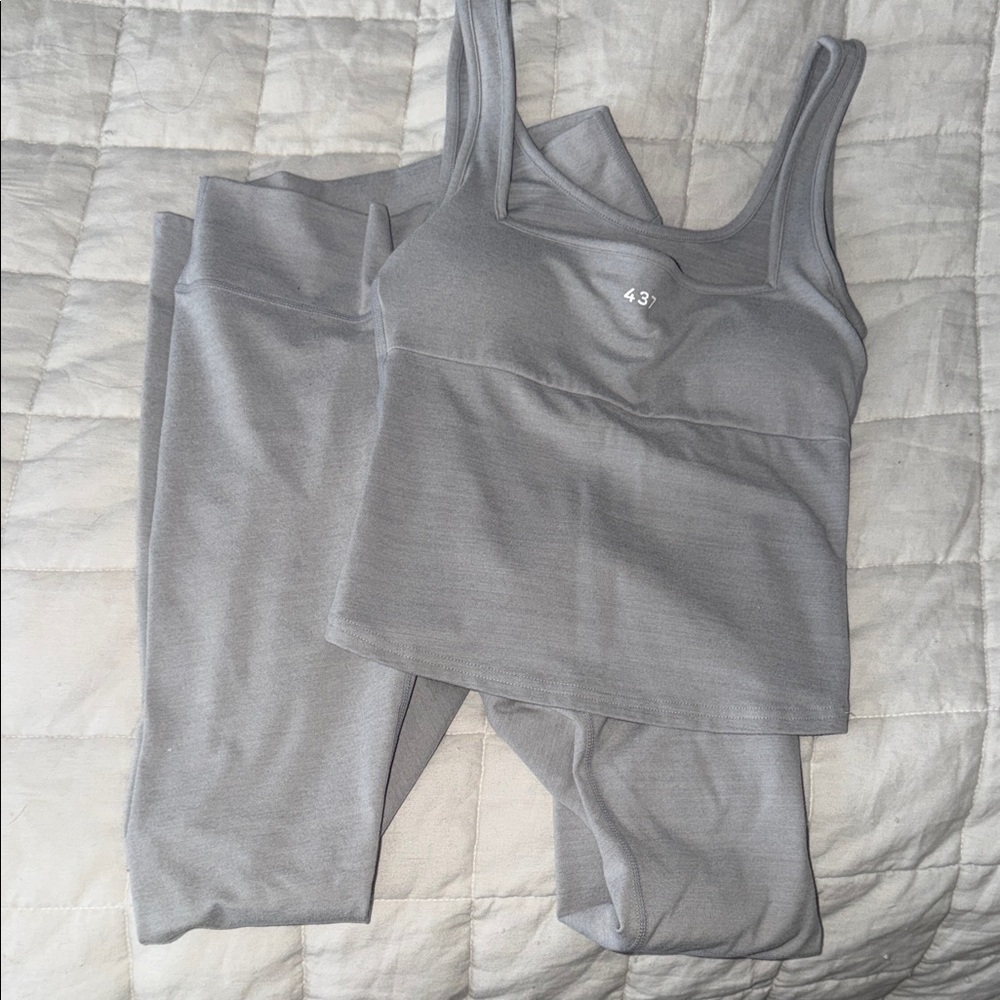 437 heather gray activewear set